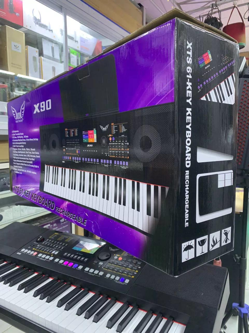 XTS X90 61-Key Rechargeable Electronic Keyboard Beginner Keyboard
