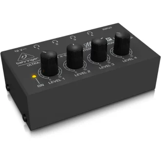 Behringer HA400 headphone amplifier