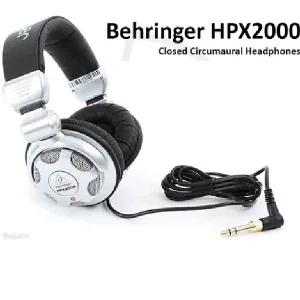 Behringer HPX2000 features