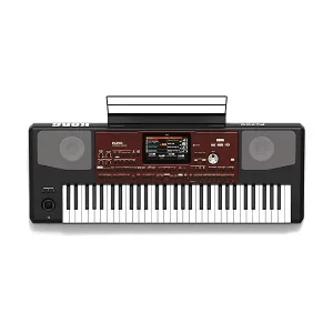 PA700 arranger keyboard