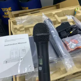 Soundmaster Professional Wireless Microphone U-732
