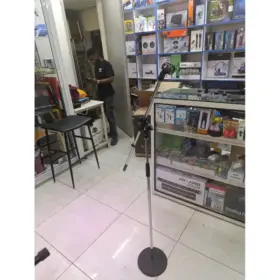 MIC STAND TYM 11
