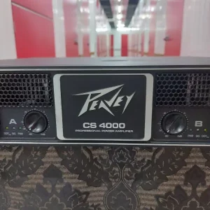 Peavey amplifier