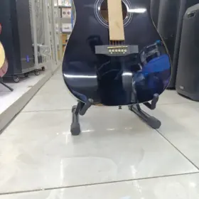 acoustic guitar dealers Kenya