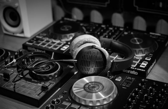 dj equipment best price