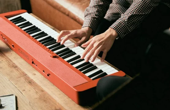 electric keyboard