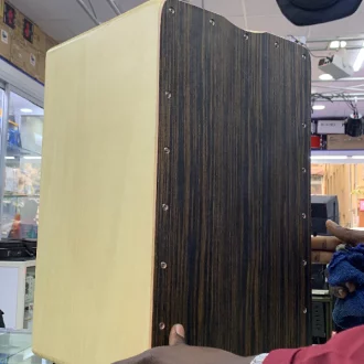 Cajon drum