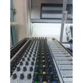rugged powered mixer Kenya (1)