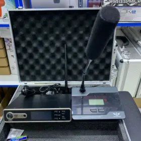 Soundmaster conference wireless mic